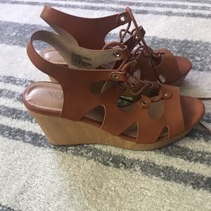 Xoxo Ankle Lace Up Sandals Size 10 Brown leather